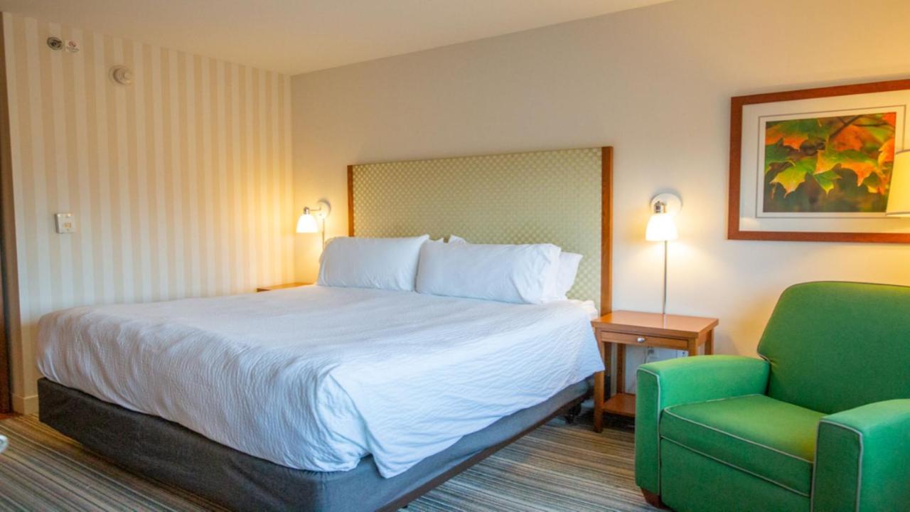 Holiday Inn Express Columbus Airport Easton מראה חיצוני תמונה