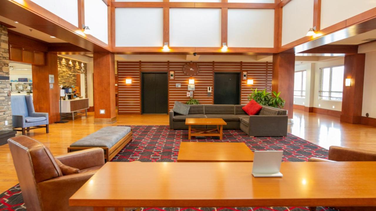 Holiday Inn Express Columbus Airport Easton מראה חיצוני תמונה