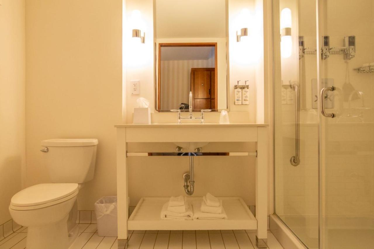 Holiday Inn Express Columbus Airport Easton מראה חיצוני תמונה